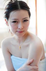 国模精品泄密性感身材清纯气质美女模特欢欢摄影师加钱潜规则