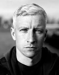 Anderson Cooper Anderson Cooper Cool Hairstyles Haircuts For Men