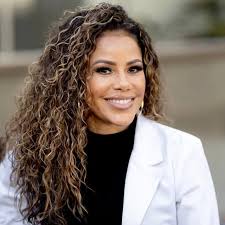 𝗧𝗥𝗨𝗘 𝗘𝗦𝗦𝗘𝗡𝗖𝗘 𝗔𝗲𝘀𝘁𝗵𝗲𝘁𝗶𝗰𝘀 (@trueessenceaesthetics) •  Threads, Say more