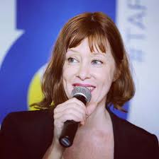 Folk Mistress: Suzanne Vega