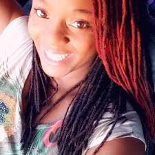 Hello everyone. My name is Toya. This was my first set of locs (108 locs)  After a loc journey of 14 years I cut them off 😣. Yes I regret cutting  them.