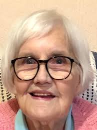 Obituary notice at request of family PAT MURRAY of Newport Pagnell, passed  away peacefully