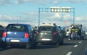 Grave incidente stradale sulla a1 all'altezza del casello di fiorenzuola, poco dopo le 18. Ultim Ora Incidente Sull A1 2 Km Di Coda Tra I Nodi Di Casoria Acerra E Afragola