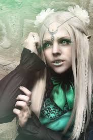 lol why does the Vatore family in the vampire world has garlic all over the  house even though they're vampires? My sim visited him and he's disgusted  by the garlic every second