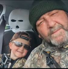 BREAKING: A Seal pup has been washed up in distress near Trow Rocks in  South Shields. Professional support is needed ⚠️