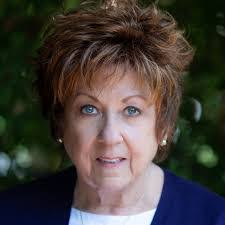 Jane Claus's Instagram, Twitter & Facebook