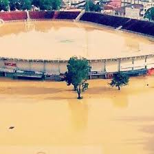 Ketua polis kelantan, datuk hassanuddin hassan berkata, walaupun banjir kali ini menyaksikan jumlah mangsa banjir dipindahkan meningkat, namun ianya melibatkan penduduk yang. Situasi Banjir Semasa 26 Disember 2014 From The Desk Of The Director General Of Health Malaysia