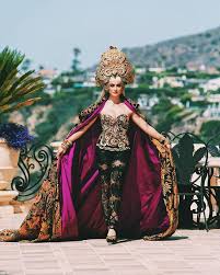 Maybe you would like to learn more about one of these? Mewah Di Video Klip Baru Agnez Mo Pakai Baju Rancangan Anne Avantie Fashion Fimela Com