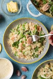 For anyone who thinks risottos are difficult to make, this one is a great one to try. Easy Salmon Risotto A Mummy Too