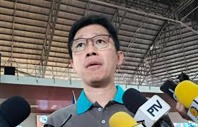 LOOK: COMELEC-Cordillera director Julius Torres says Tuesday (May 13, 2025)  they have suspended the proclamation of Benguet's winning congressional bet  Eric Yap. "There is an order to suspend proclamation due to a