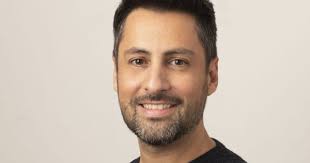 Empezó haciendo leches veganas, fue un éxito y ahora busca a otros como él  para invertir dólares