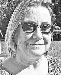 Catherine Marcano's Instagram, Twitter & Facebook