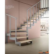 Wir bauen ihren luxus treppe als hochwertige stahltreppe in gerader form oder als spindeltreppe oder edelstahltreppe. Stahlwangentreppen Fur Innen Treppenshop24