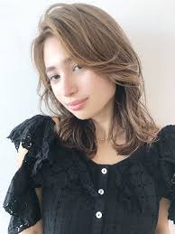 フェザー巻き album 村上 遥 ヘアスタイル ロング ビューティー スタイリスト