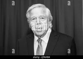 Robert kraft Black and White Stock Photos & Images