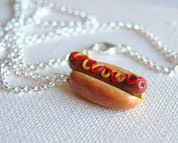 Hot Dog Necklace By Madizzo Dog Necklace Hot Dogs Hot Dog Buns