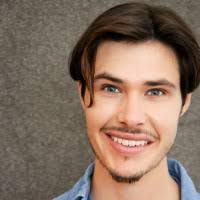 Michael Stancliff 石麦翔