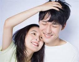 Whether it's singing, dancing, rapping, modeling, acting, or playing basketball, kris wu (wu yi fan) has proven time and again to be a man of many talents. Janice Wu Qian Zhang Yujian Were Exposed To Be Married With A Child Cpop Home