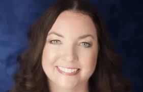 Exelon Corporation employee Michael Bieganski contributes a total of $416  to Democratic Party candidate Amy J. Klobuchar