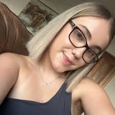 Brooke Hay (@brookehayyy) • Instagram photos and videos