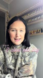 happy tuesday! 🩷 comment your current nail sets! i love seeing all th...