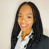 Dora Miles's Instagram, Twitter & Facebook