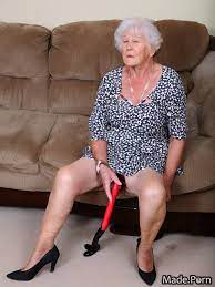 Grannies masturbating - emart.cl