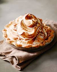 Thanksgiving Dinner Pumpkin Meringue Pie Recipe Food Meringue Pie Meringue