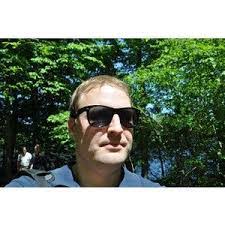 Eileen Kenna's Instagram, Twitter & Facebook