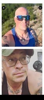 If see him please block asap he's a scammer trying to take your  information!!!