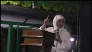 Selain ustadzah ita meiga fitri, dua orang lainnya yang meninggal dunia adalah anto (45), pengemudi yang juga suaminya dan alfian fatih junianto (4) yang merupakan anak ita meiga. Ceramah Mantan Aktifis Gereja Ustadzah Ita Meiga Fitri Sh Mh Muallaf Thionghoa Kutoarjo By Naila Al