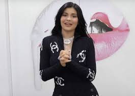 Rise and shine kylie jenner. Dlisted Kylie Jenner Is Trying To Trademark Rise And Shine