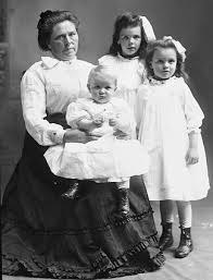 Black widow punisher, black widow, black widow.movie and tv subtitles in multiple languages, thousands of translated. Belle Gunness Wikipedia