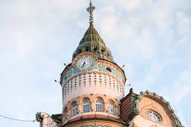 Antreprenorul lucrării a fost ferenc sztarill. Palatul Vulturul Negru Oradea Heritage