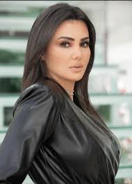 9 يناير 1998 (21 سنة ). Ù„Ù„Ù…Ø±Ø© Ø§Ù„Ø«Ø§Ù†ÙŠØ© Ø¯ÙŠÙ†Ø§ ÙØ¤Ø§Ø¯ ØªØ±Ù†Ø¯ Ø±Ù‚Ù… 1 Ø¹Ù„Ù‰ ØªÙˆÙŠØªØ± Ø¨Ø¹Ø¯ Ø¥Ø¨Ø¯Ø§Ø¹Ù‡Ø§ ÙÙ‰ Ø§Ù„Ø­Ù„Ù‚Ø© Ø§Ù„Ù€ 11 Ø¨Ù…Ø³Ù„Ø³Ù„ Ø§Ù„Ù„Ù‰ Ù…Ø§Ù„ÙˆØ´ ÙƒØ¨ÙŠØ± Ù…Ø¬Ù„Ø© Ø§Ù„Ø¬Ù…ÙŠÙ„Ø©