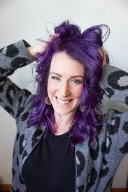 (pravana, pulp riot, crazy color, arctic fox, and manic panic are some good hair dye brands to choose from.) starting with the lower layers, apply the fully pigmented dye onto the higher parts of your lightened hair. How To Dye Your Hair Using Pravana Br Honestlymommy