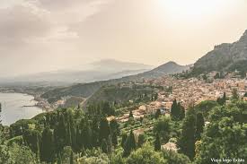 Conoce italia sicilia by impara in types > magazines/newspapers, turismo, and sicilia. Os Encantos Da Sicilia No Sul Da Italia Viajo Logo Existo
