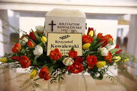 Zobacz, kto pojawił się na benefisie wybitnego aktora krzysztofa kowalewskiego (75 l.) Fzqdkk0hyhfadm