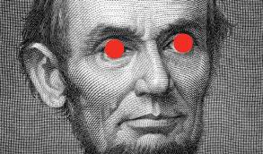 Cineuropa pon o foco na liberdade coa ollada posta no futuro da democracia 