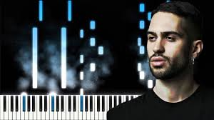 Vattene via che non mi importa più di te che te la scrivo a fare cercami nel barrio come se, come se fossimo al buio nella notte vedo te casa mia mi sembra bella. Mahmood Barrio Piano Instrumental Cover Youtube