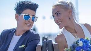 Όσον αφορά στο σύνολο της χώρας το 35,5% των πολιτών έχουν ήδη κάνει την πρώτη δόση και το 20. H Kypria Prwta8lhtria Antrh Eley8erioy Pantreythke Thn Agaphmenh Ths