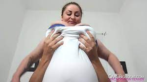 Big natural boobs grabbed - Alice85JJ new video - XVIDEOS.COM