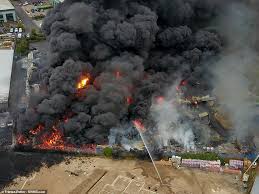 A large fire broke out in an industrial area of leamington spa, with people evacuated from neighboring properties fearing chemicals were involved. R0puufwxihk1fm