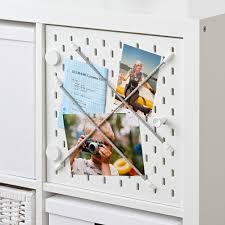 Kallax Regaleinsatz Mit Lochplatte Weiss 33x33 Cm Ikea Deutschland Kallax Lochplatte Regal