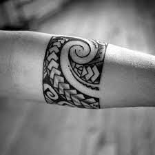 40 Cool Polynesian Tattoo Designs For Men Bored Art Tribal Armband Tattoo Tribal Tattoo Designs Tribal Tattoos