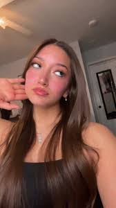 Ariana Quevedo's Instagram, Twitter & Facebook