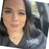 60+ perfiles de «Sharlene»