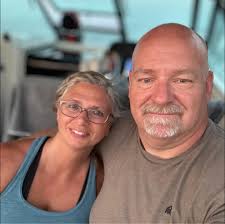 Any beginner beekeeping classes or mentors available?