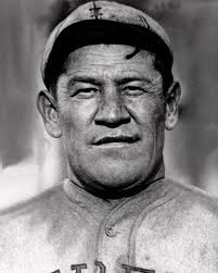 New York Giants sell two-sport star Jim Thorpe to the Boston Braves