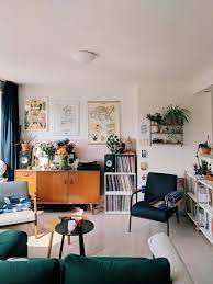 Pin By Kamila Glomb On Uusi Koti Living Room Decor Apartment Small Living Room Decor Living Room Decor